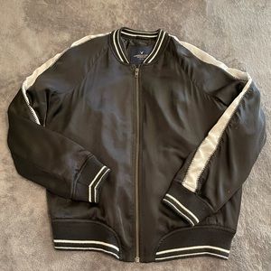 American Eagle Outfitters Black and Ehite Bomber Windbreaker Jacket